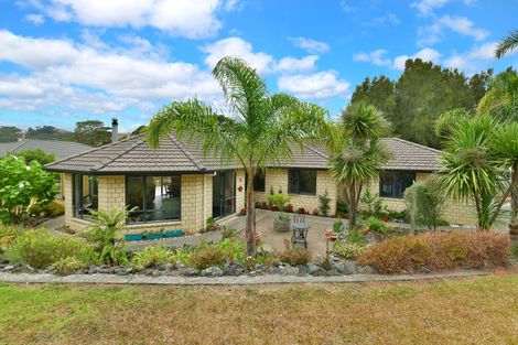Photo of property in 8 Puhoi Close, Puhoi, Warkworth, 0994