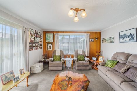 Photo of property in 2/17 Nyoli Street, Northcote, Christchurch, 8052