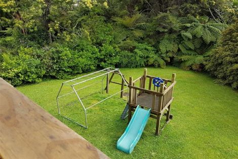 Photo of property in 8 Luxor Place, Massey, Auckland, 0614
