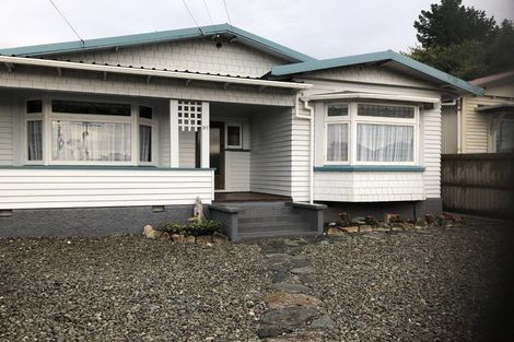 Photo of property in 97 Alexander Street, Greymouth, 7805