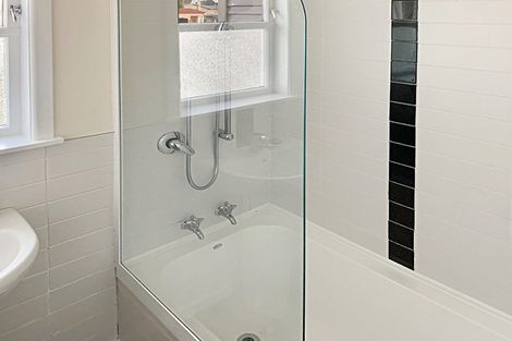 Photo of property in 34 James Street, Dannevirke, 4930