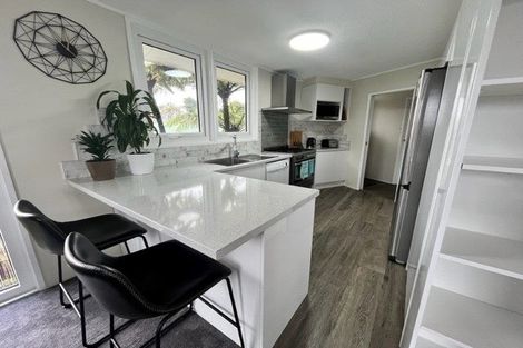 Photo of property in 3 Greenwich Grove, Stokes Valley, Lower Hutt, 5019