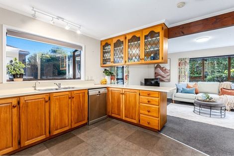 Photo of property in 31 Burbank Crescent, Churton Park, Wellington, 6037