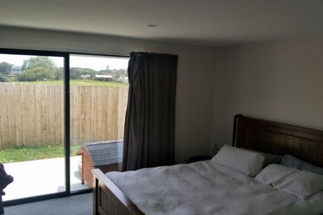 Photo of property in 82 Prado Drive, Pukekohe, 2120