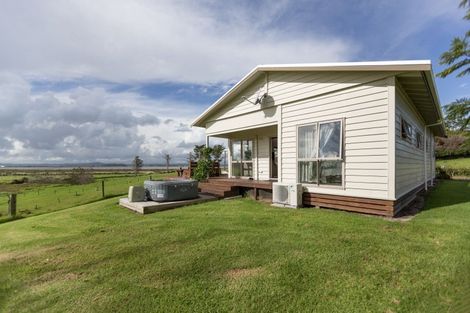 Photo of property in 3203 Pouto Road, Te Kopuru, 0391