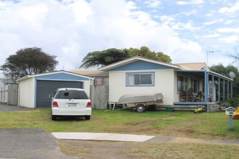 Photo of property in 111a Mark Street, Whangamata, 3620