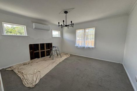 Photo of property in 19 Wellington Road, Wainuiomata, Lower Hutt, 5014