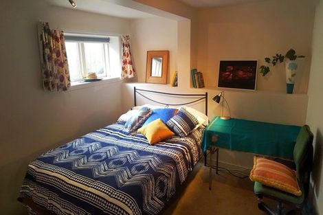 Photo of property in 148 Luckens Road, West Harbour, Auckland, 0618