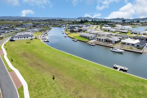 Photo of property in 29 Maturiki Drive, One Tree Point, 0118