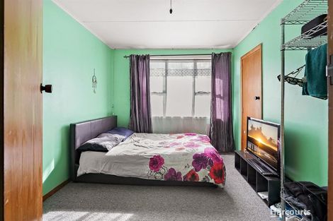 Photo of property in 42 Lavinia Crescent, Mangere East, Auckland, 2024