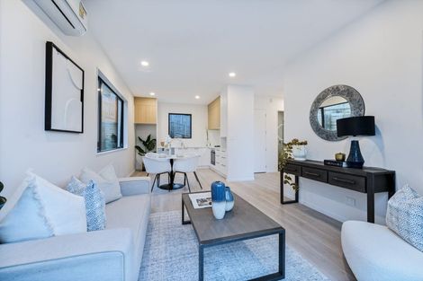 Photo of property in 42 Paparahi Place, Wainui, 0992