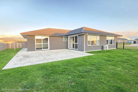 Photo of property in 112 Hinemoa Street, Levin, 5510