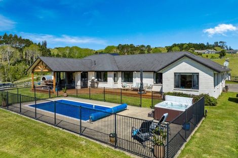 Photo of property in 265 Fletcher Road, Waimauku, 0881