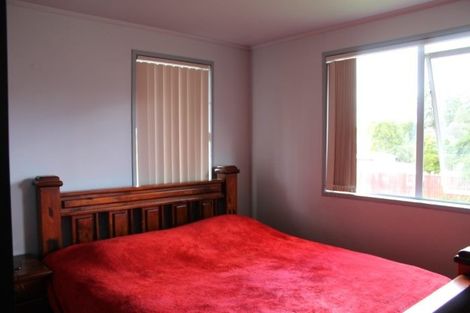 Photo of property in 19 Clyma Place, Massey, Auckland, 0614