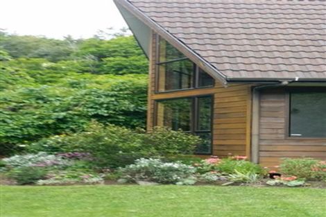 Photo of property in 24 Manu Grove, Waikanae, 5036