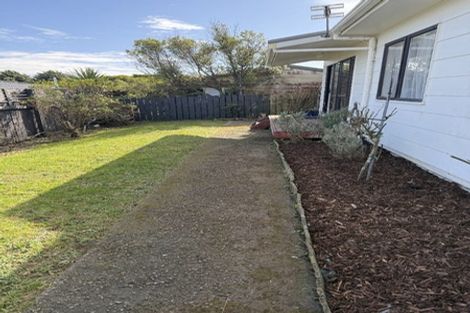 Photo of property in 1/20 Mandeville Crescent, Grenada Village, Wellington, 6037