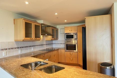 Photo of property in 12/80u Salamanca Road, Kelburn, Wellington, 6012