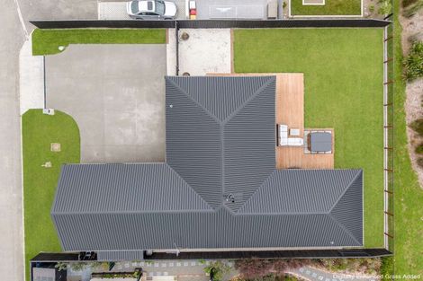 Photo of property in 2 Hunter Lane, Amberley, 7410