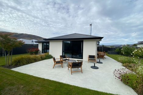 Photo of property in 15 Guano Crescent, Cromwell, 9310