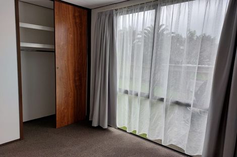 Photo of property in 1 Mona Vale, West Harbour, Auckland, 0618
