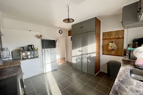 Photo of property in 423 Pakuranga Road, Pakuranga Heights, Auckland, 2010