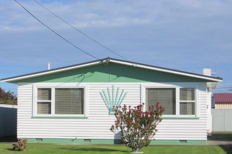 Photo of property in 10a Gladstone Street, Foxton, 4814