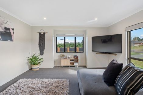 Photo of property in 3 Mercade Close, Stratford, 4332