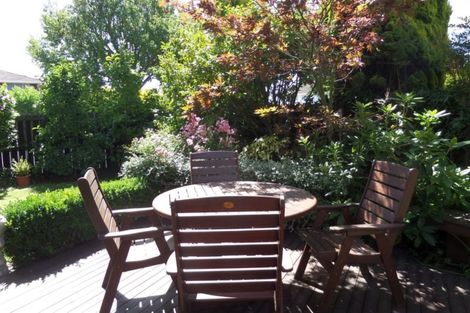 Photo of property in 2/35 Solway Avenue, Ilam, Christchurch, 8041