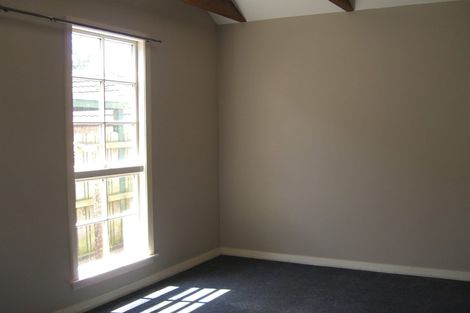 Photo of property in 106 Maidstone Road, Ilam, Christchurch, 8041