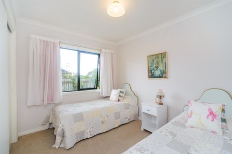 Photo of property in 12 Barnett Drive, Marton, 4710