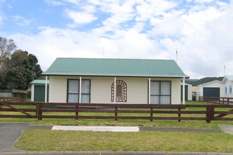 Photo of property in 113 Mark Street, Whangamata, 3620