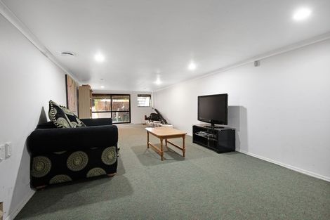 Photo of property in 56 Fruitvale Road, New Lynn, Auckland, 0600