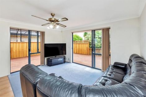 Photo of property in 1 Highfields Terrace, Henderson, Auckland, 0612