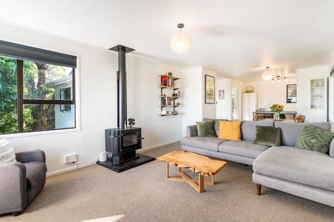 Photo of property in 87 Solar Road, Glen Eden, Auckland, 0602