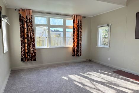 Photo of property in 36 William Street, Petone, Lower Hutt, 5012