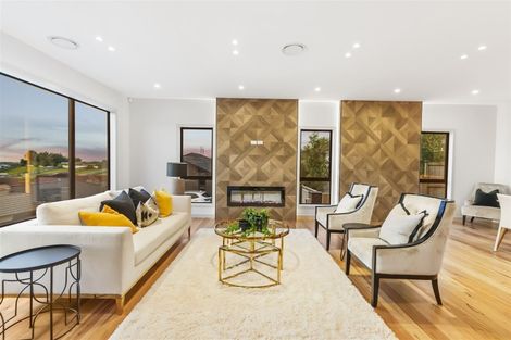 Photo of property in 118 Lisle Farm Drive, Pukekohe, 2120