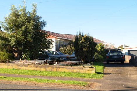 Photo of property in 11 Halswell Street, Mangere East, Auckland, 2024