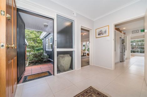 Photo of property in 10 Cremorne Avenue, Hokowhitu, Palmerston North, 4410
