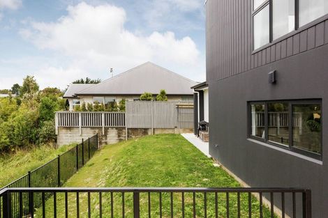 Photo of property in 18 Silkwood Place, Fitzherbert, Palmerston North, 4410