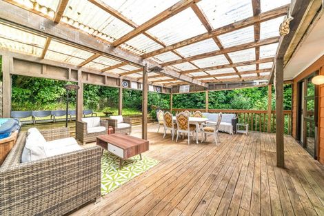 Photo of property in 14 Westhaven Drive, Tawa, Wellington, 5028