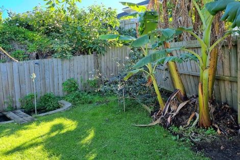 Photo of property in 82 Malaspina Place, Papatoetoe, Auckland, 2025
