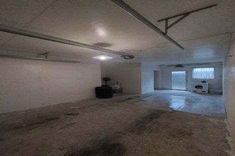 Photo of property in 1/183 Seaview Road, Westown, New Plymouth, 4310