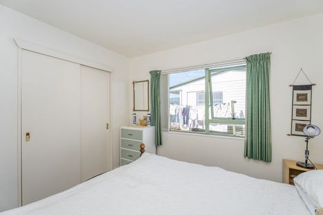 Photo of property in 16 Meadow Drive, Whitianga, 3510