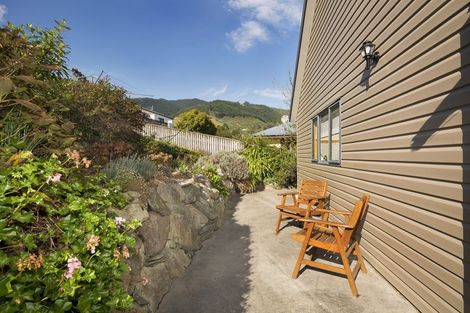 Photo of property in 35 Olympus Way, Richmond, 7020