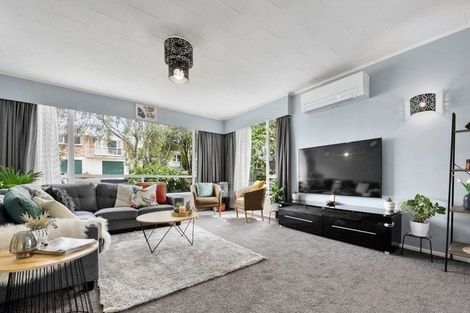Photo of property in 8 Cedar Street, Maungaraki, Lower Hutt, 5010