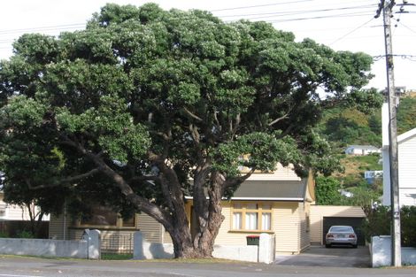 Photo of property in 238 The Parade, Island Bay, Wellington, 6023