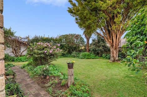 Photo of property in 18 Taylor Street, Ohauiti, Tauranga, 3112