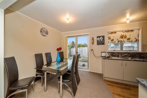 Photo of property in 3 Totara Crescent, Hawera, 4610