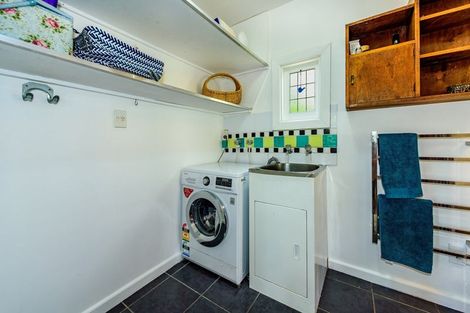 Photo of property in 10 Cornwall Road, Lyttelton, 8082