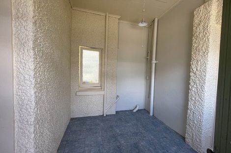 Photo of property in 1/184 The Parade, Island Bay, Wellington, 6023